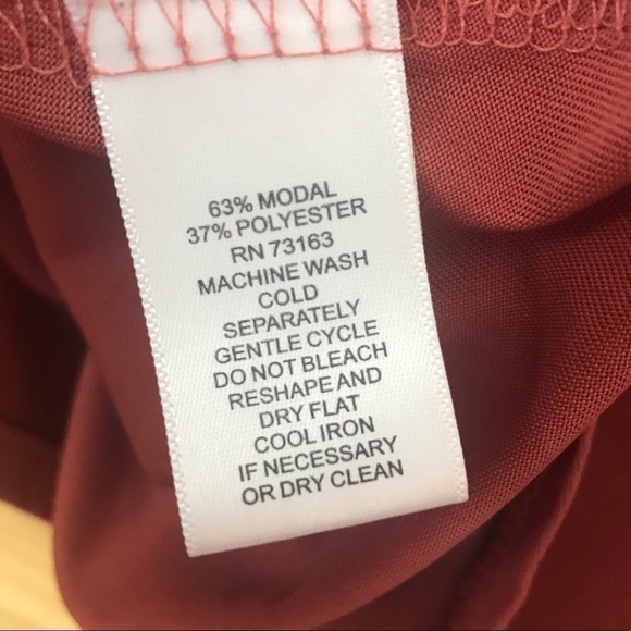 Cable & Guage lattice neck flowy tunic plus size 1X - Picture 9 of 13